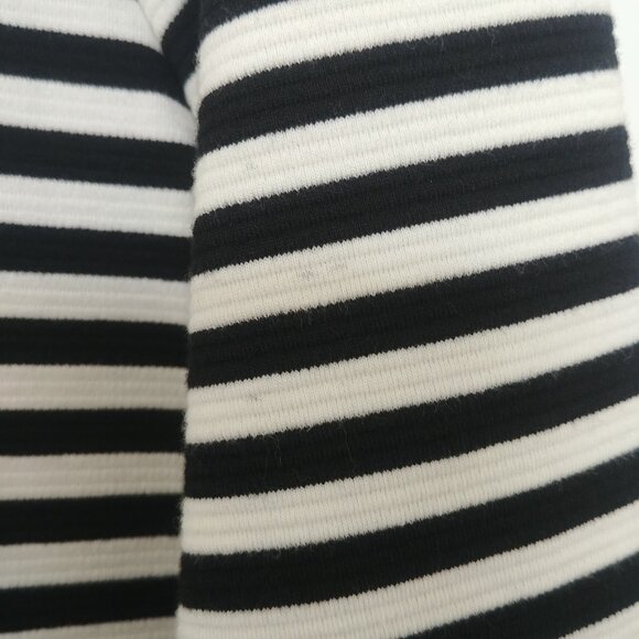 Old Navy Black and White Striped Long Sleeve Dress - Picture 13 of 13
